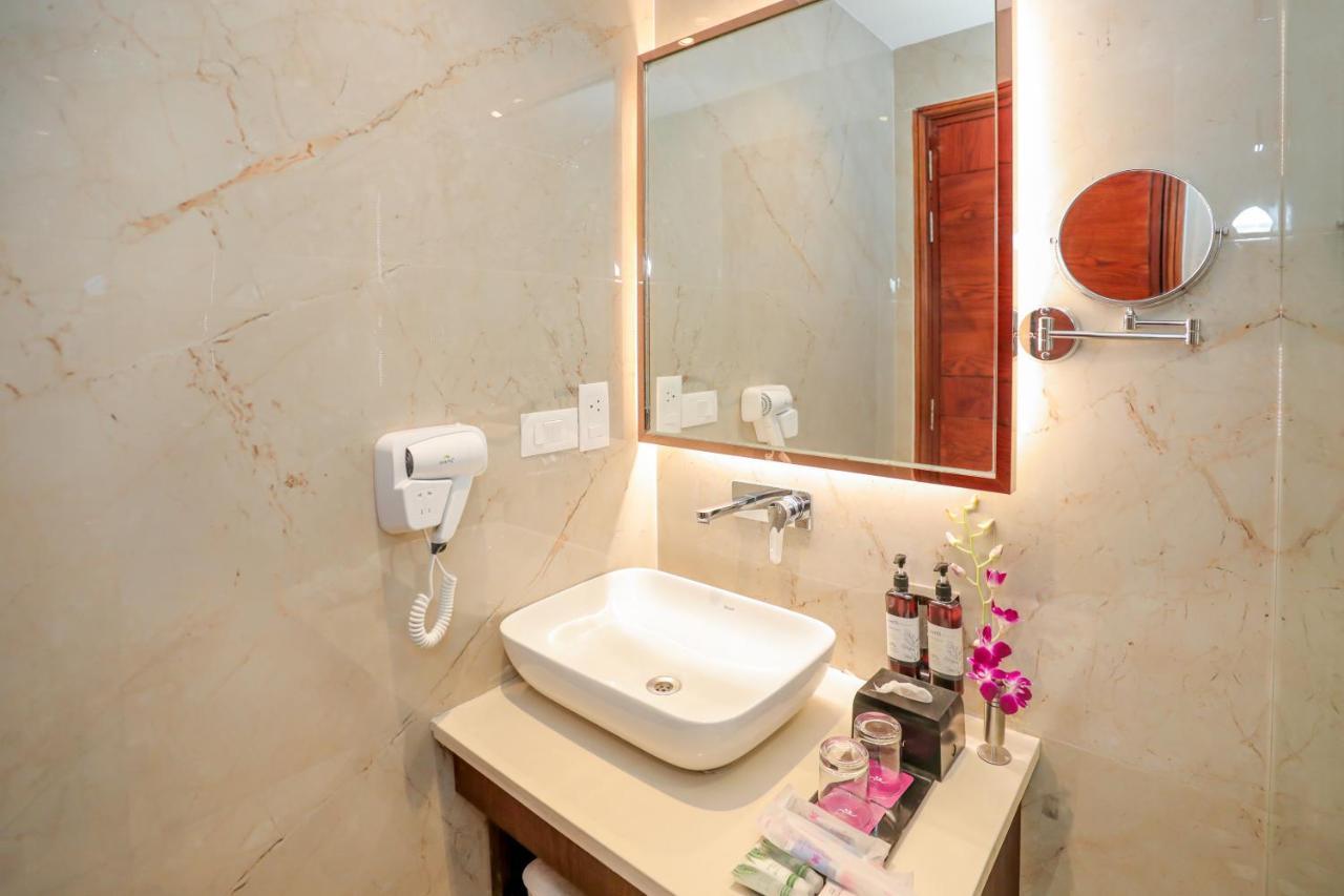 Regenta Place Phagwara By Royal Orchid Hotels Limited Exterior foto